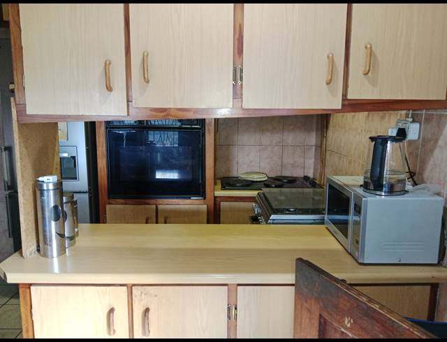 2 BEDROOM FREEHOLD FOR SALE IN NORTHDALE